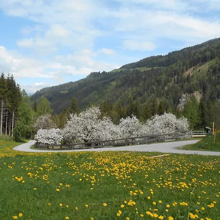 Umundumhutte Holiday home *