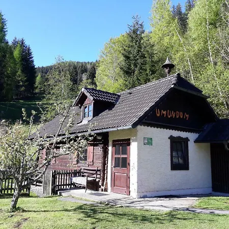 Ferienhaus Umundumhütte